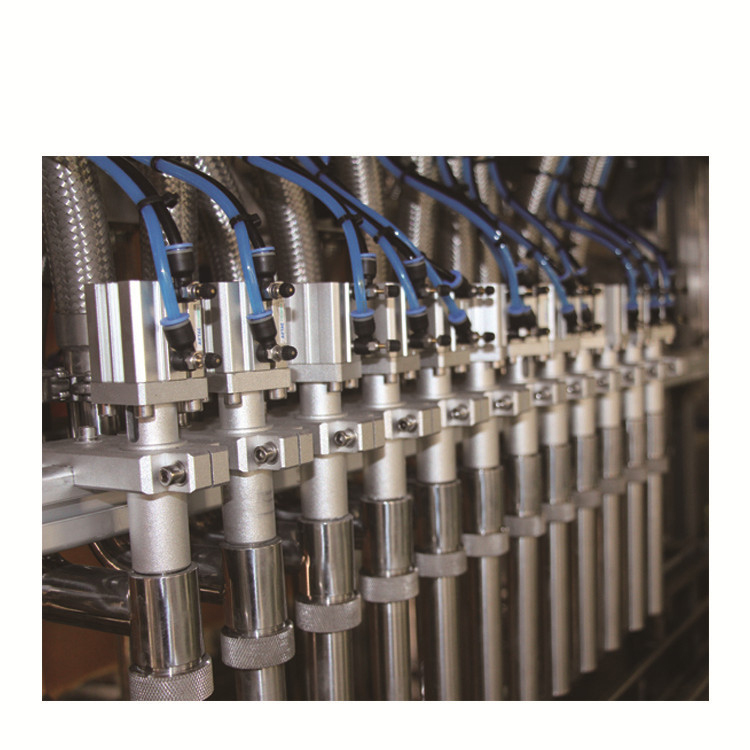 Soybean Oil Filling Machine సోయాబీన్ ఆయిల్ ఫిల్లింగ్ మెషిన్